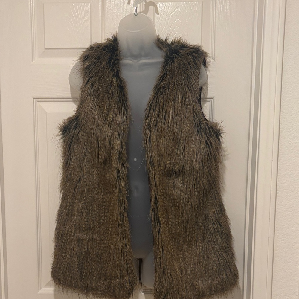 Women's Faux Fur Vest - Brown